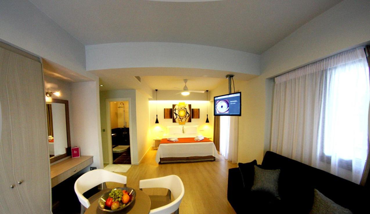 Aura Boutique Hotel Lixouri Exterior photo